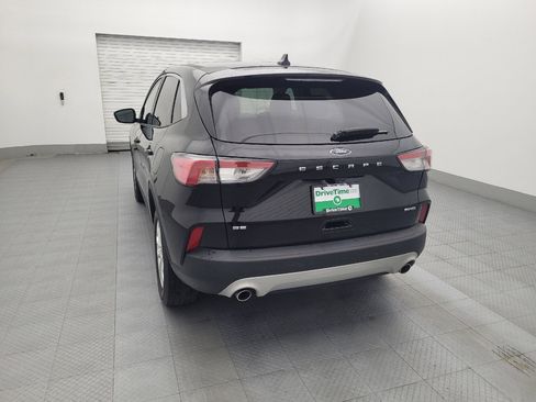 Used 2021 Ford Escape SE image 6