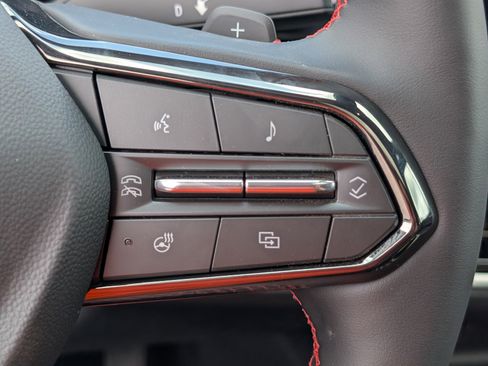 New 2026 Chevrolet Equinox RS w/ Convenience Package III FWD image 19