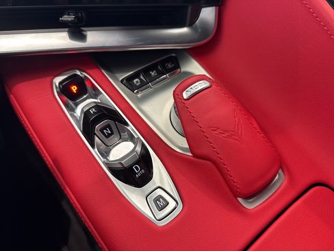 Used 2025 Chevrolet Corvette Stingray Preferred Cpe w/ 2LT image 32