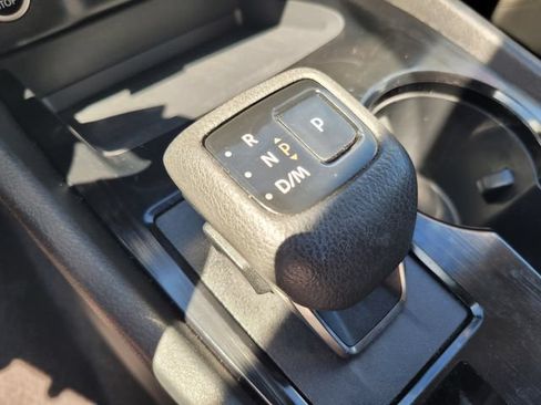 Certified 2023 Nissan Rogue SV FWD image 20