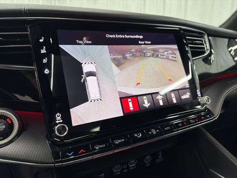 New 2026 Jeep Grand Wagoneer Summit image 28