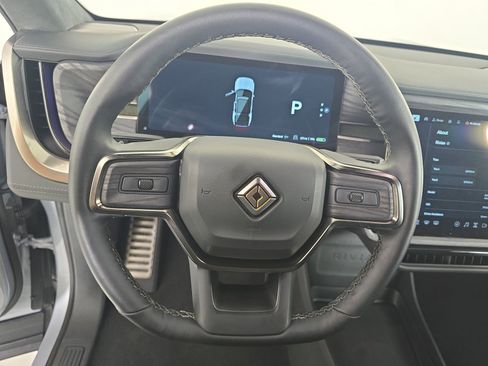 Used 2023 Rivian R1S Adventure AWD/4WD image 28