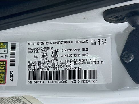 Used 2022 Toyota Tacoma SR image 35