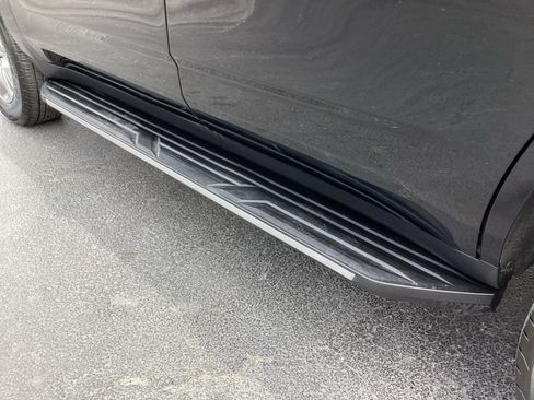 Used 2024 Chevrolet Tahoe LS image 16