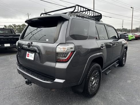 Certified 2020 Toyota 4Runner Venture w/ Moonroof Package image 30