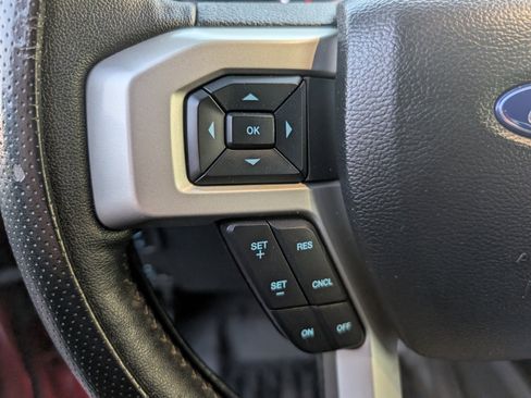 Used 2019 Ford F250 Lariat w/ Lariat Ultimate Package image 17