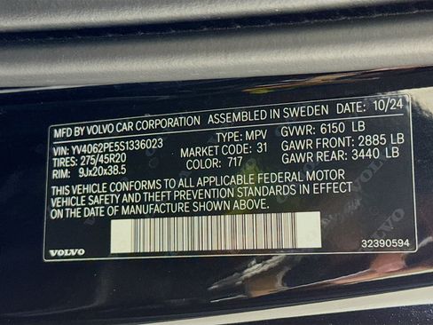 Used 2025 Volvo XC90 B6 Plus image 39