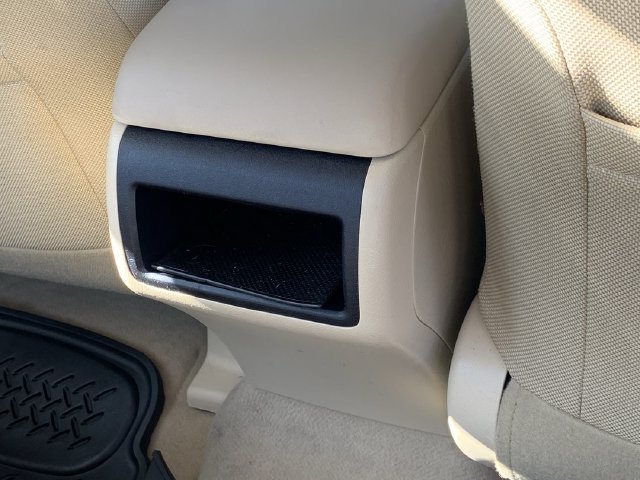 Used 2017 Toyota Camry LE FWD image 35
