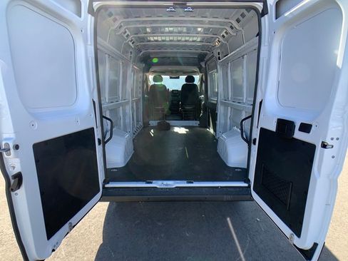 New 2026 RAM ProMaster 2500 w/ Power Group image 24