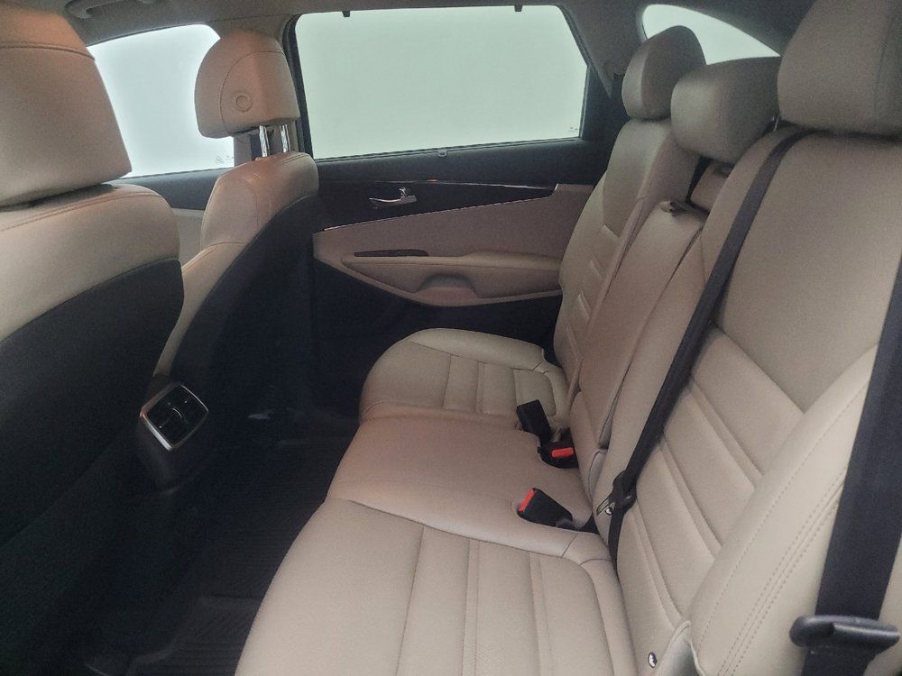 Used 2017 Kia Sorento EX FWD image 18