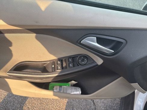 Used 2013 Ford Focus SE image 14