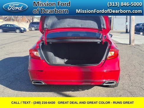 Used 2018 Honda Accord Sport image 7