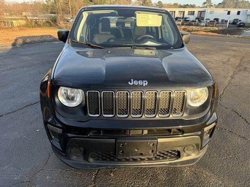 Used 2019 Jeep Renegade Sport image 9
