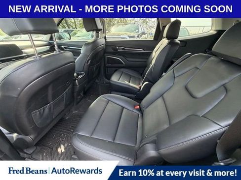 Used 2025 Kia Telluride S image 10