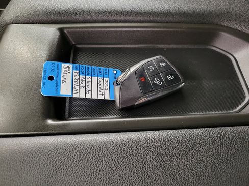 Used 2023 Chevrolet Silverado 1500 LT image 26