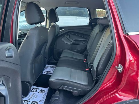 Used 2016 Ford Escape SE image 18