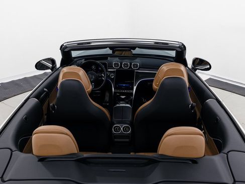 Used 2024 Mercedes-Benz CLE 450 4MATIC Cabriolet w/ Driver Assistance Package image 28