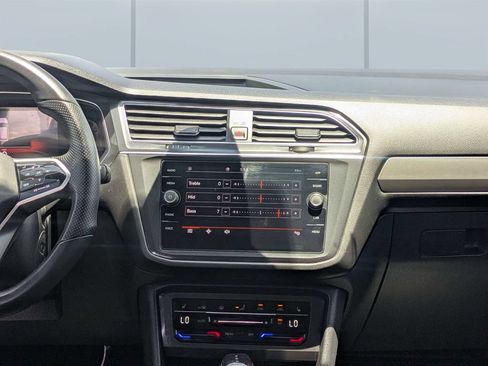 Used 2023 Volkswagen Tiguan SE R-Line FWD image 18