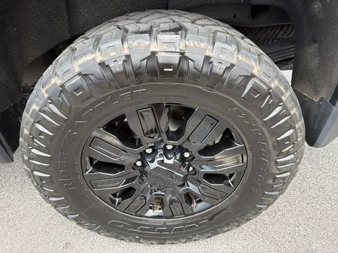 Used 2025 GMC Sierra 2500 Denali Ultimate AWD/4WD image 19