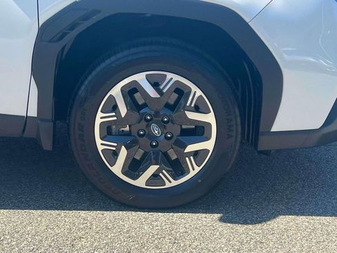 Certified 2025 Subaru Forester image 6