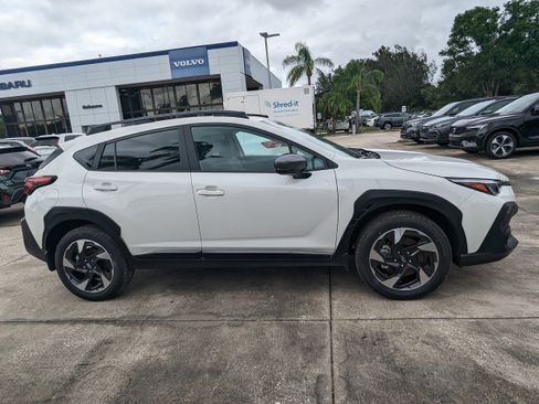 Certified 2025 Subaru Crosstrek 2.5i Limited w/ Popular Package #3A image 3