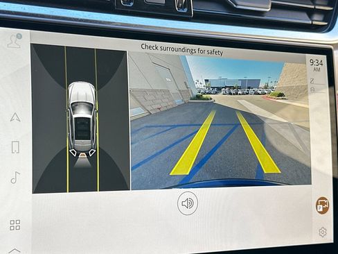 Used 2025 Jaguar F-PACE R-Dynamic S image 23