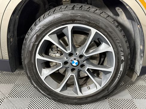 Used 2018 BMW X5 xDrive40e AWD/4WD image 31