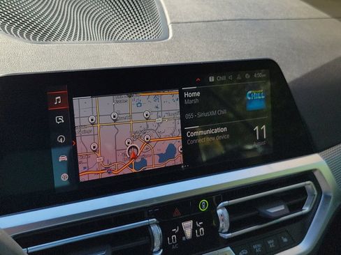 Used 2022 BMW M440i Convertible w/ Premium Package RWD image 11