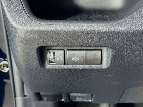 Used 2024 Toyota RAV4 XLE image 21