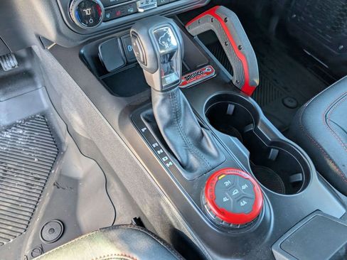 New 2025 Ford Bronco Stroppe Edition image 32