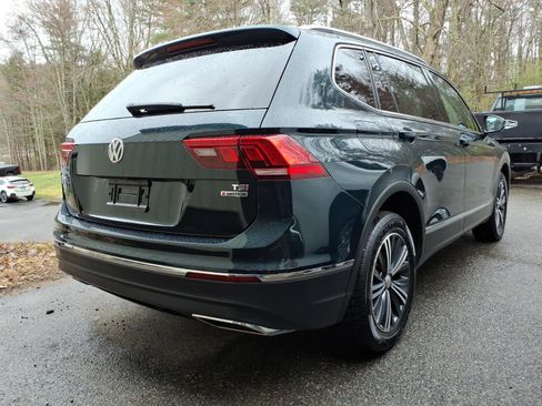 Used 2018 Volkswagen Tiguan SEL image 4