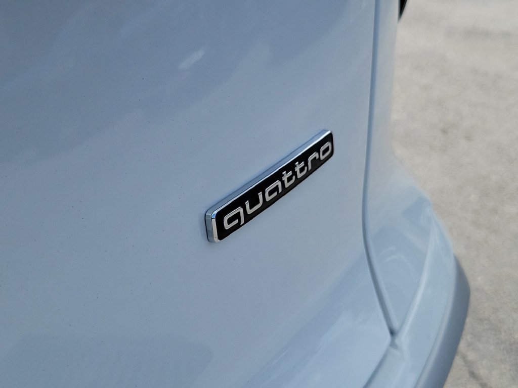 New 2026 Audi Q3 quattro 2.0T AWD/4WD image 6