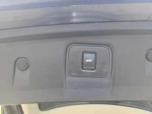 Certified 2024 Nissan Murano Platinum w/ Cargo Package image 16