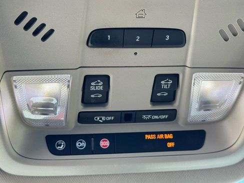 Used 2017 GMC Acadia Denali w/ Technology Package image 31