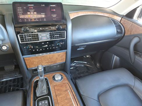 Certified 2024 Nissan Armada SL w/ Captain's Chairs Package image 18