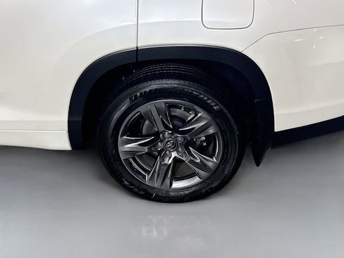 Used 2019 Toyota Highlander Limited Platinum image 21