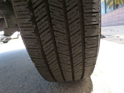 Used 2022 Toyota Tacoma SR image 40