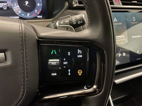 Certified 2025 Land Rover Range Rover Velar S AWD/4WD image 22