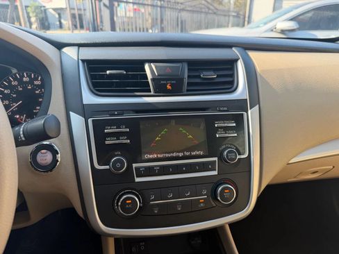 Used 2017 Nissan Altima 2.5 S w/ Power Driver Seat Package FWD image 25
