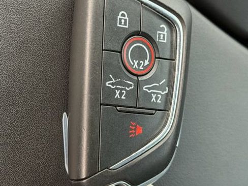 Used 2020 Chevrolet Corvette Stingray Premium Cpe w/ 3LT Preferred Equipment Group RWD image 21