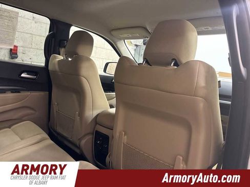 Used 2021 Dodge Durango SXT w/ 3rd Row Seating Group image 34