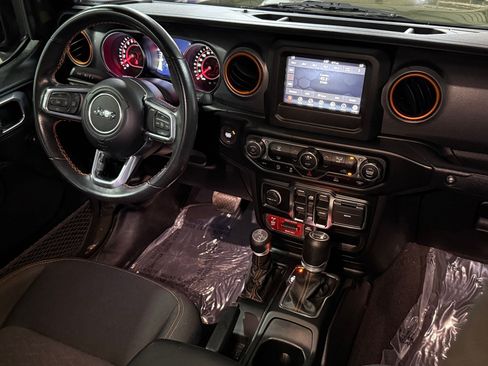 Used 2021 Jeep Gladiator Mojave image 39