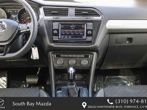 Used 2018 Volkswagen Tiguan S image 13