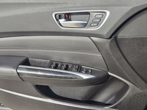 Used 2020 Acura TLX image 21