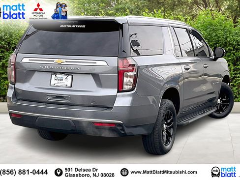 Used 2021 Chevrolet Suburban LT image 14