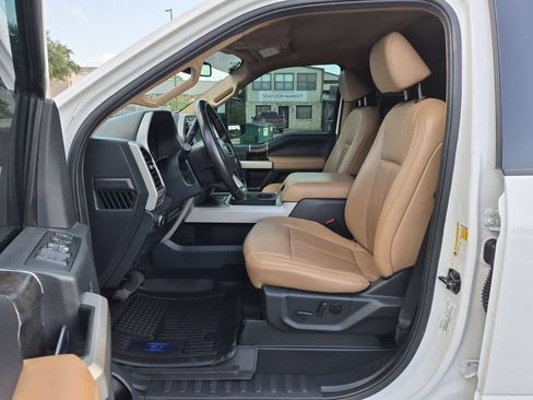 Used 2022 Ford F250 Lariat w/ Lariat Ultimate Package AWD/4WD image 17