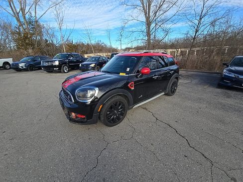 Used 2018 MINI Cooper Countryman S image 2