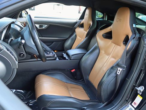 Used 2015 Jaguar F-TYPE R RWD image 26