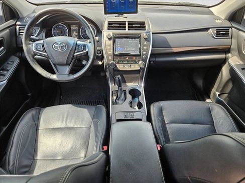 Used 2015 Toyota Camry XLE image 14
