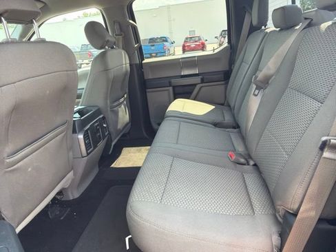 Used 2015 Ford F150 XLT w/ Equipment Group 302A Luxury AWD/4WD image 7